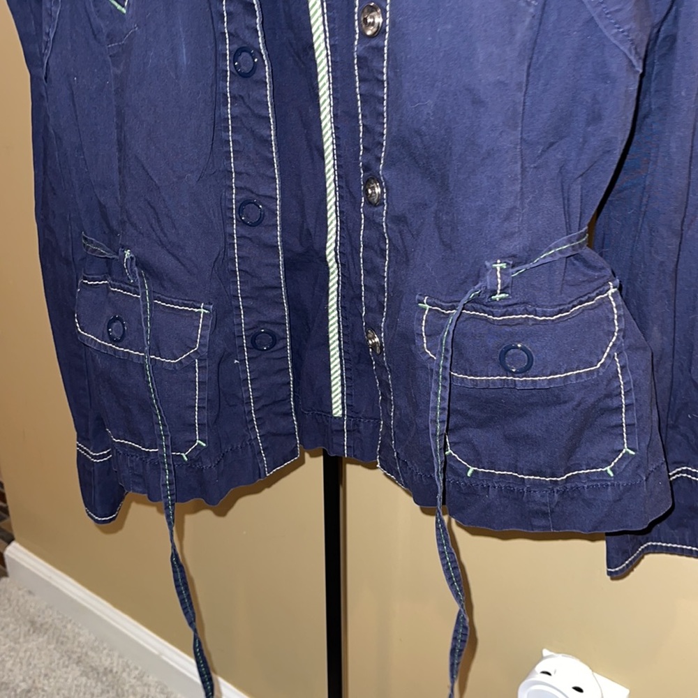 Light weight jacket - Picture 4 of 5